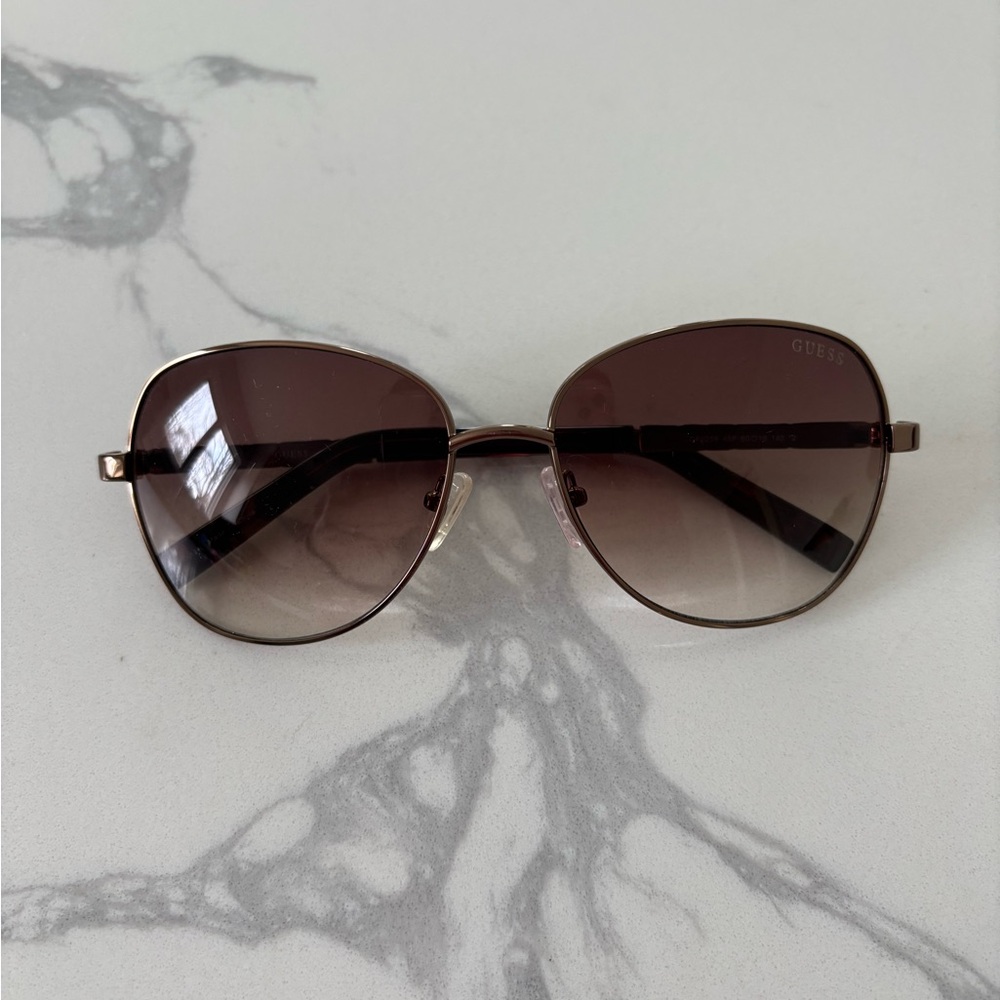 Guess Dark Brown Gradient Sunglasses